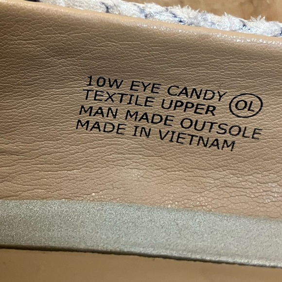 EUC Aerosoles Eye Candy Snake Print Pumps Comfy Block Heels 10W - Picture 8 of 8